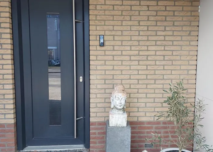 Comfort Near Amsterdam Schiphol * Hoofddorp